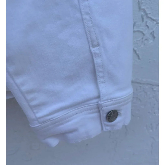 Chicos Womens Long Sleeve Floral Embroidery Jean Jacket White Sz 4 - Picture 8 of 12
